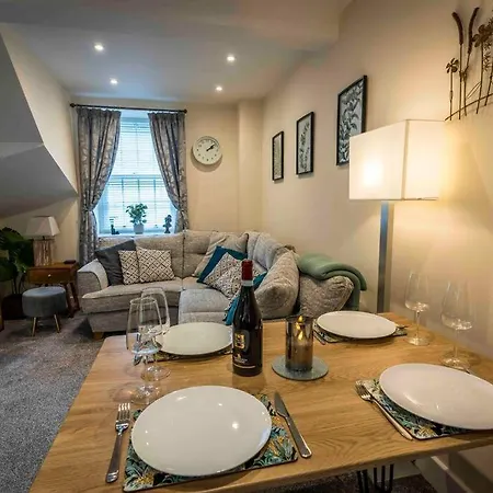 Cosy Cottage In Central Kendal With Parking! Экстерьер фото