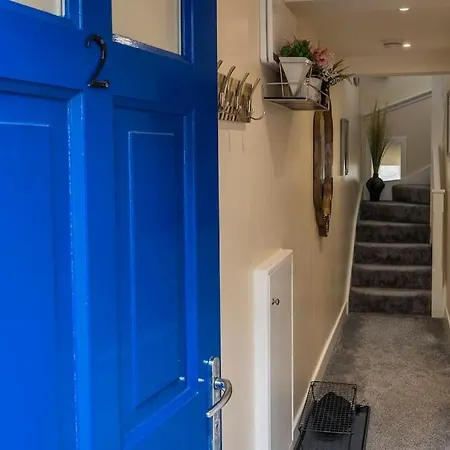 Cosy Cottage In Central Kendal With Parking! Экстерьер фото